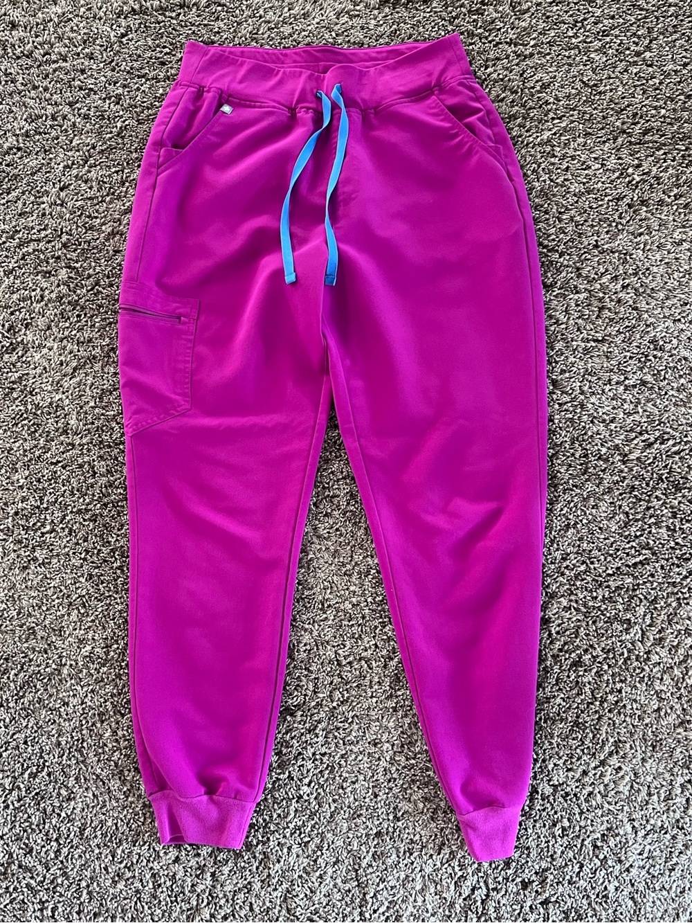 FIGS Raspberry Sorbet Zamora Jogger High-Waisted Medium Tall great condition!